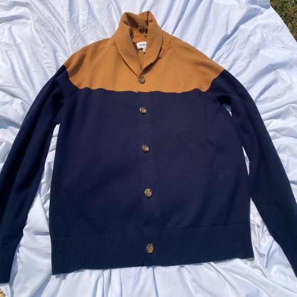 Hand Knit Cardigan - Picture 1 of 4